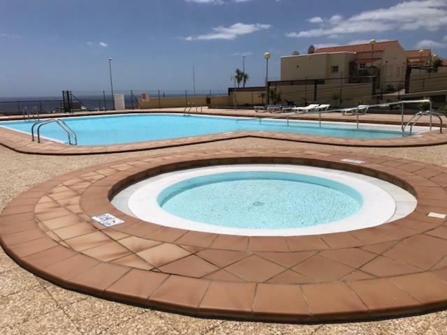Caleta Beach Deluxe Caleta De Fuste Exterior photo